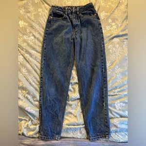 Mom jeans. Brand Pretty Little Thing. Size 2